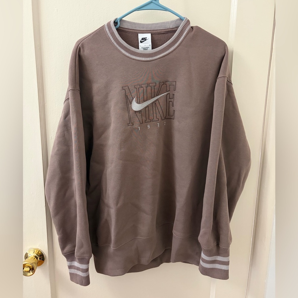 Nike Women’s Oversized Crewneck - S
